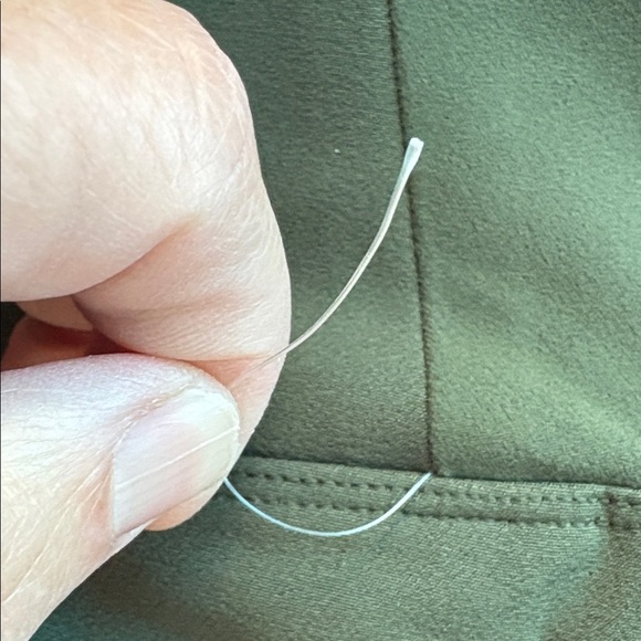 NWOT Athleta Endless Pant Aspen Olive Size 8/P - Picture 9 of 9